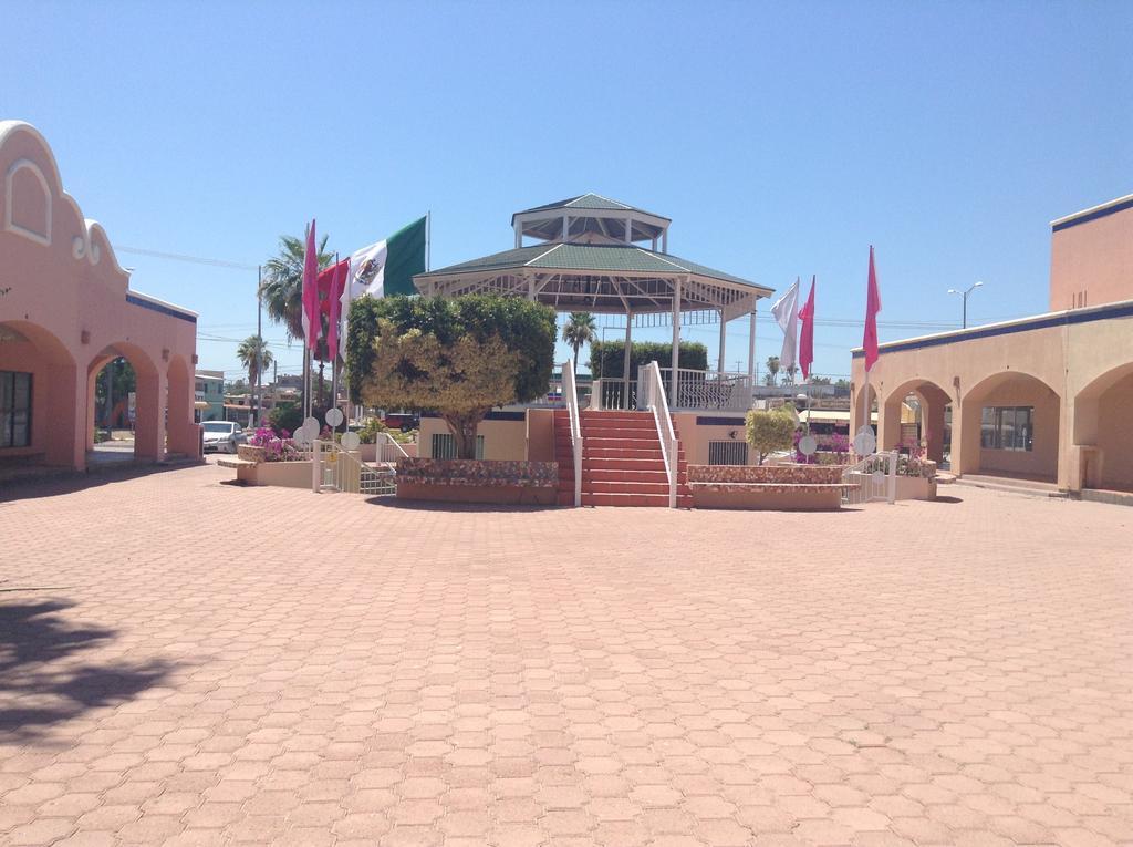 Los Jitos Hotel & Suites San Carlos Nuevo Guaymas ภายนอก รูปภาพ