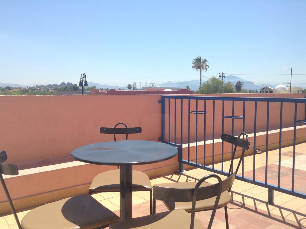 Los Jitos Hotel & Suites San Carlos Nuevo Guaymas ภายนอก รูปภาพ
