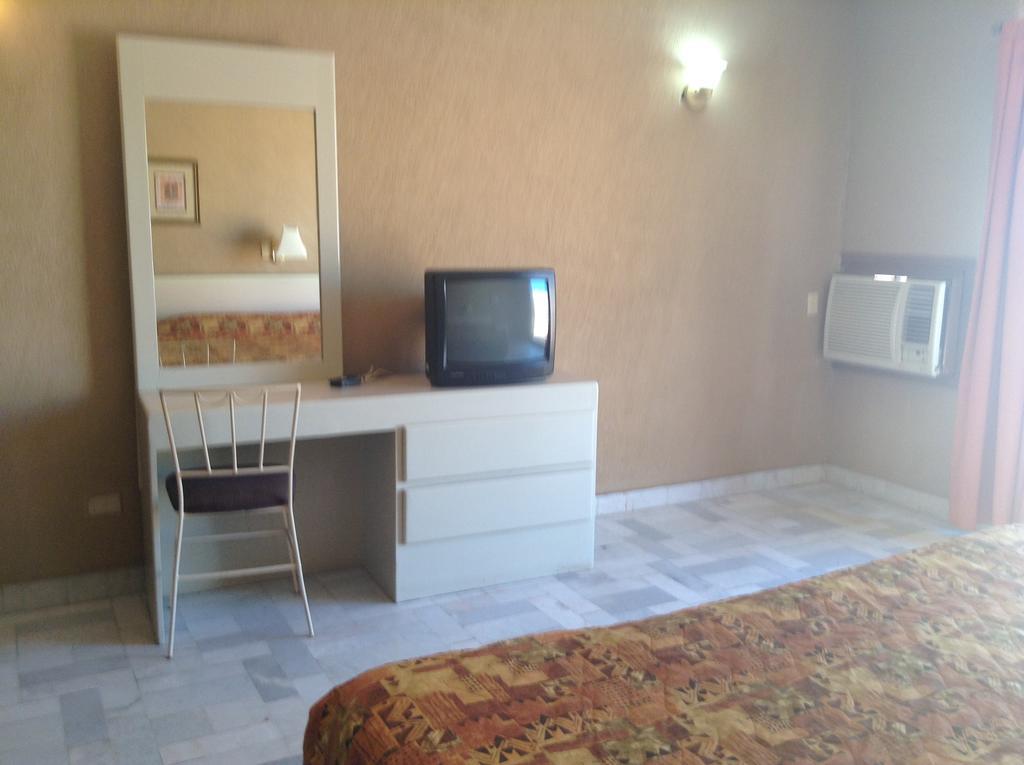 Los Jitos Hotel & Suites San Carlos Nuevo Guaymas ห้อง รูปภาพ
