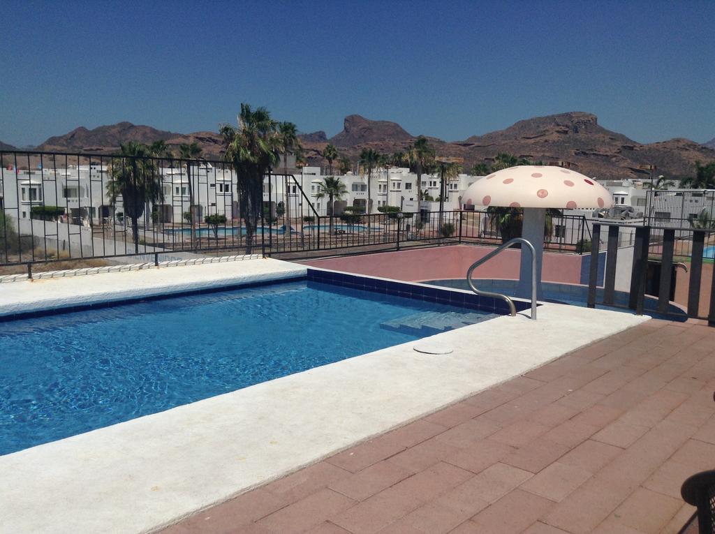 Los Jitos Hotel & Suites San Carlos Nuevo Guaymas ภายนอก รูปภาพ