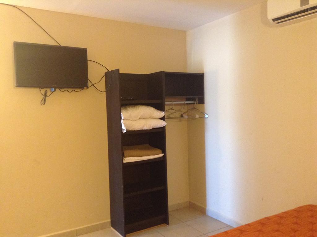 Los Jitos Hotel & Suites San Carlos Nuevo Guaymas ภายนอก รูปภาพ