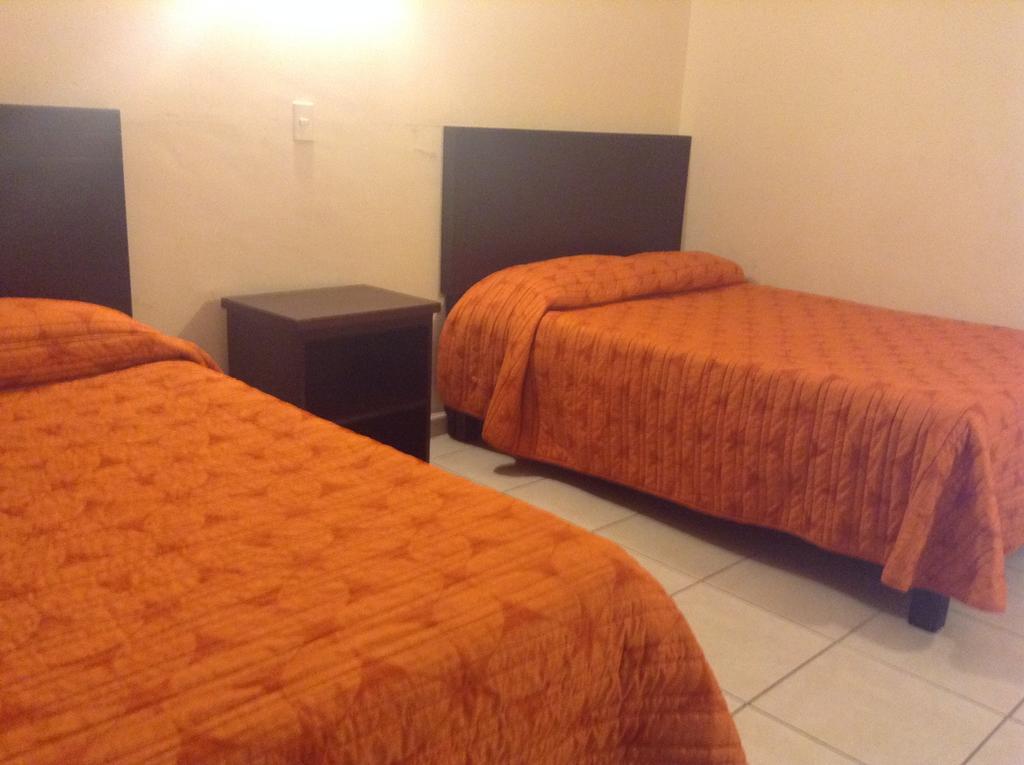 Los Jitos Hotel & Suites San Carlos Nuevo Guaymas ภายนอก รูปภาพ