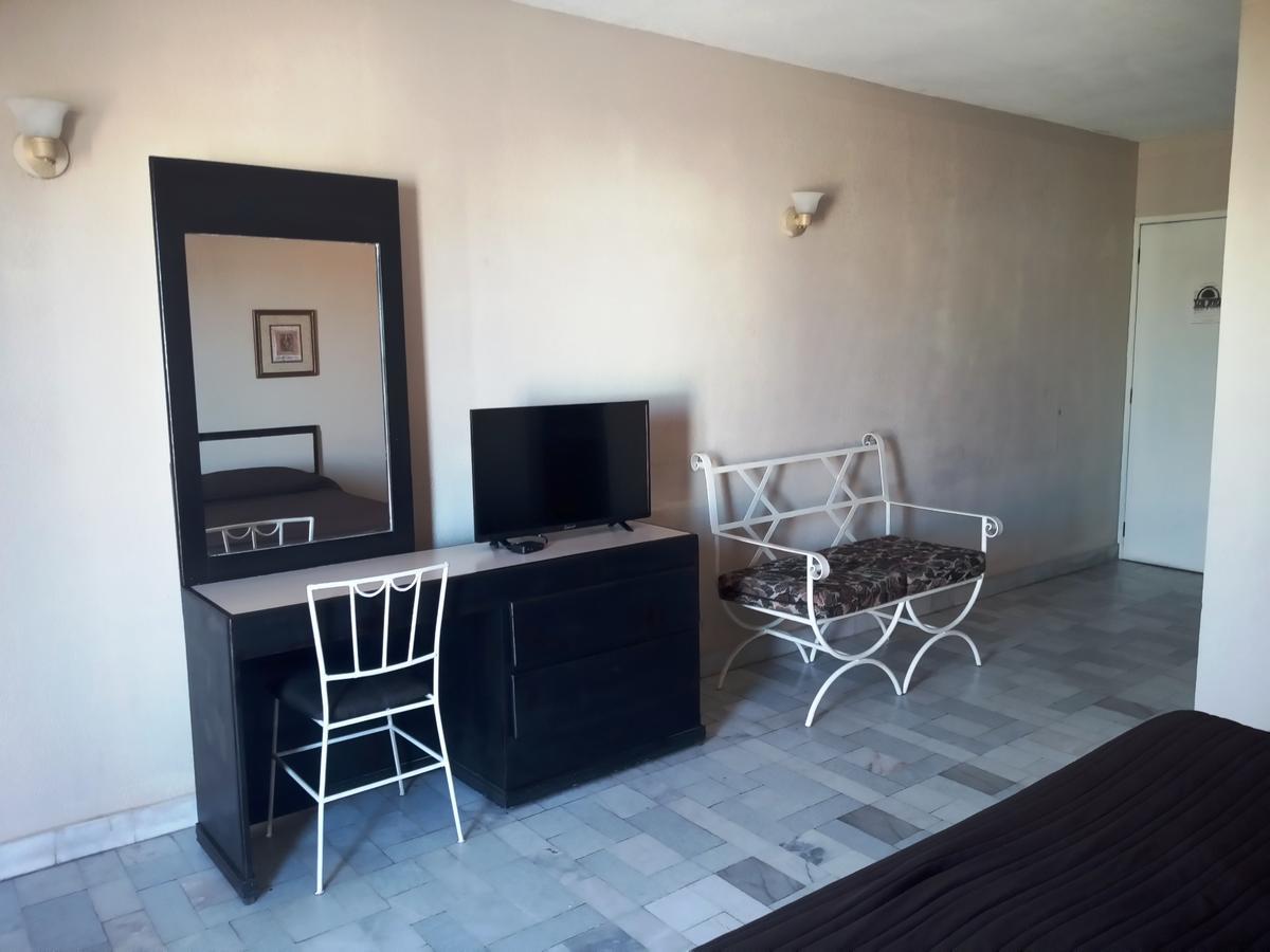Los Jitos Hotel & Suites San Carlos Nuevo Guaymas ภายนอก รูปภาพ