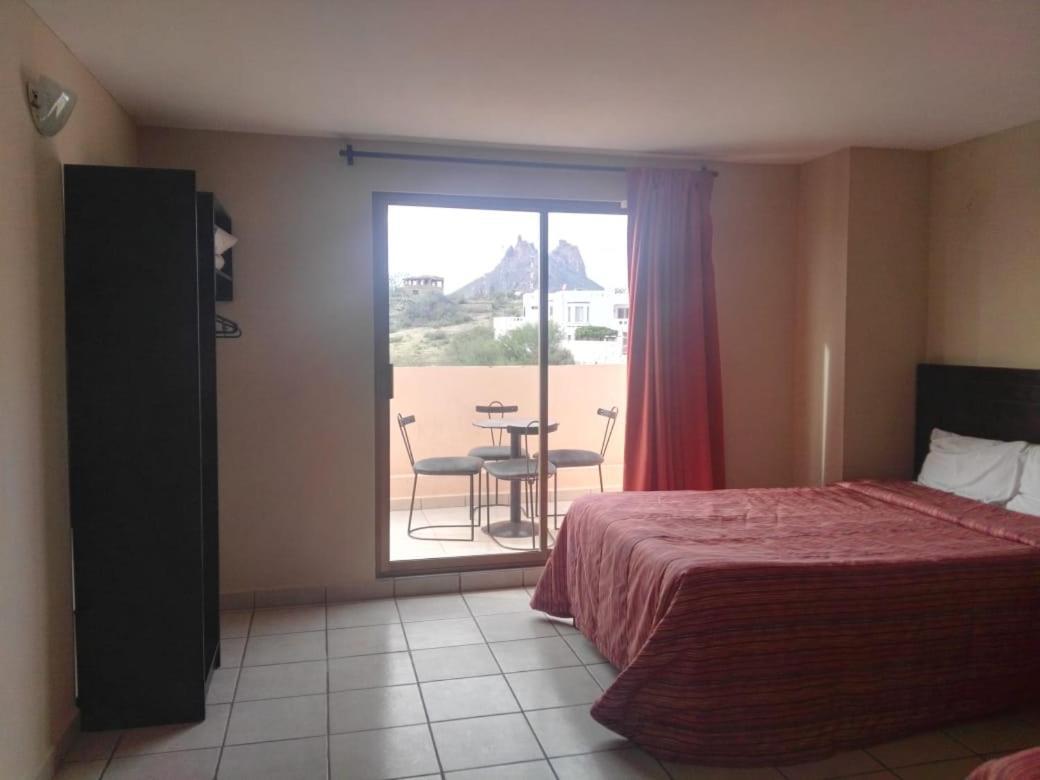 Los Jitos Hotel & Suites San Carlos Nuevo Guaymas ภายนอก รูปภาพ